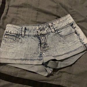 🖤 ~SOLD! Cute Celebrity Pink Shorts!~ 🖤